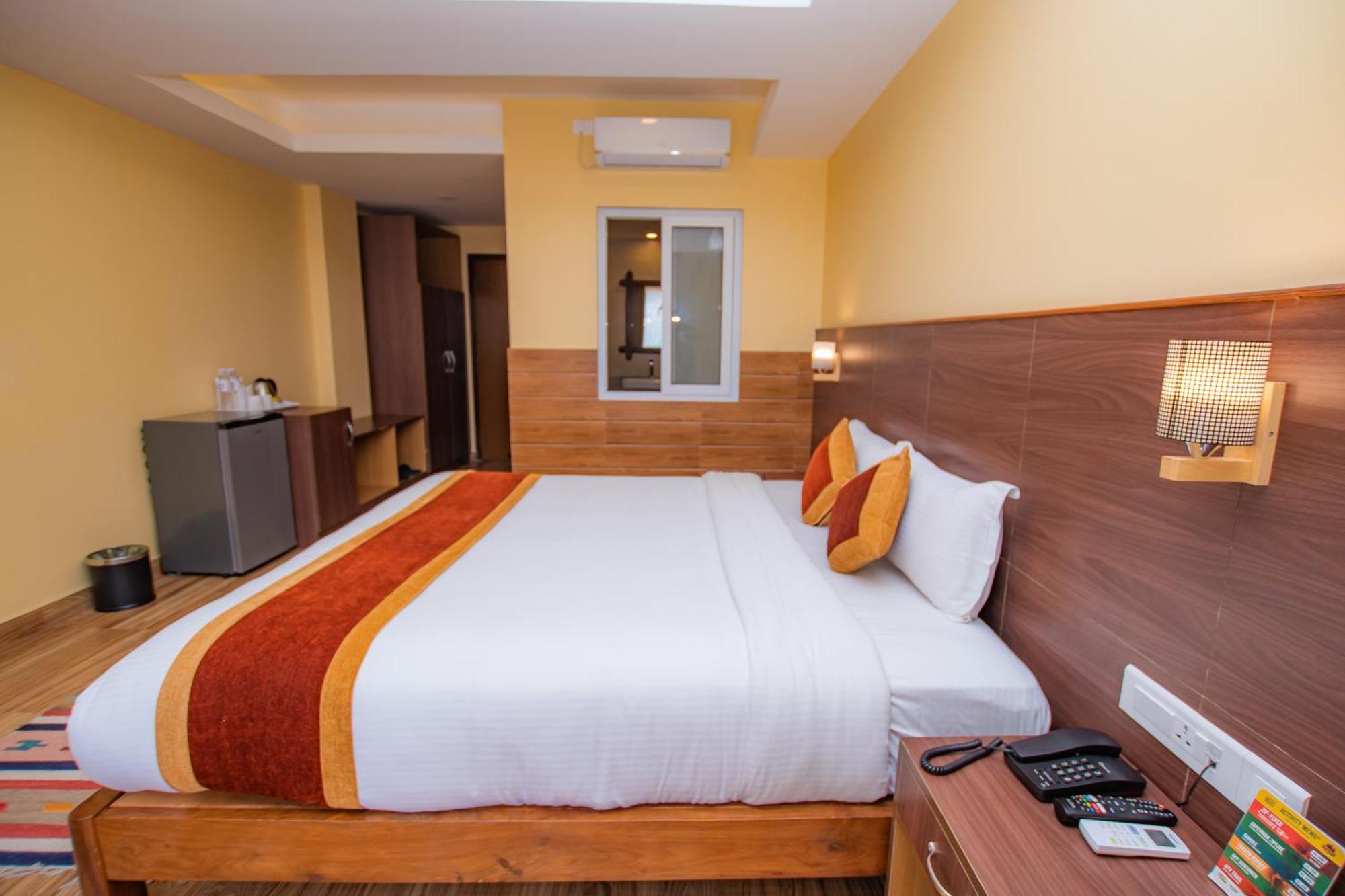 Hotel Hidden Kingdom Pokhara Exterior photo